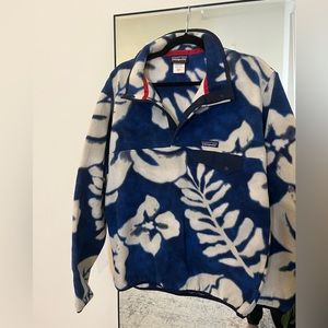 Hawaiian Blue/White Patagonia Synchilla Pullover